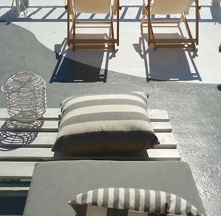 Porto Carra Hotel